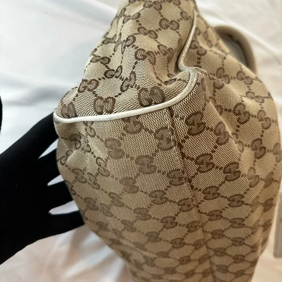 Gucci handbag - Picture 6 of 10